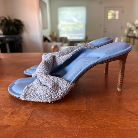 Jacquemus Les Mules Bangu Light Blue Heeled Sandals - Picture 2 of 13
